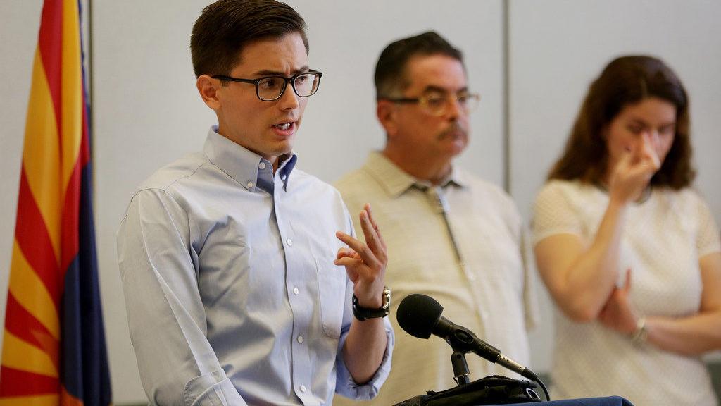Neto's Tucson: An urgent plea that shouldn't have been needed